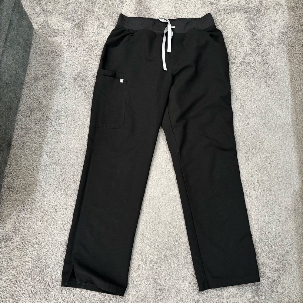 Large  FIGS Black Scrub Pants